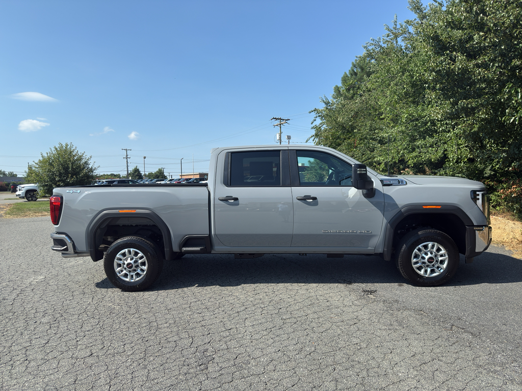 Vehicle image 3 of 21