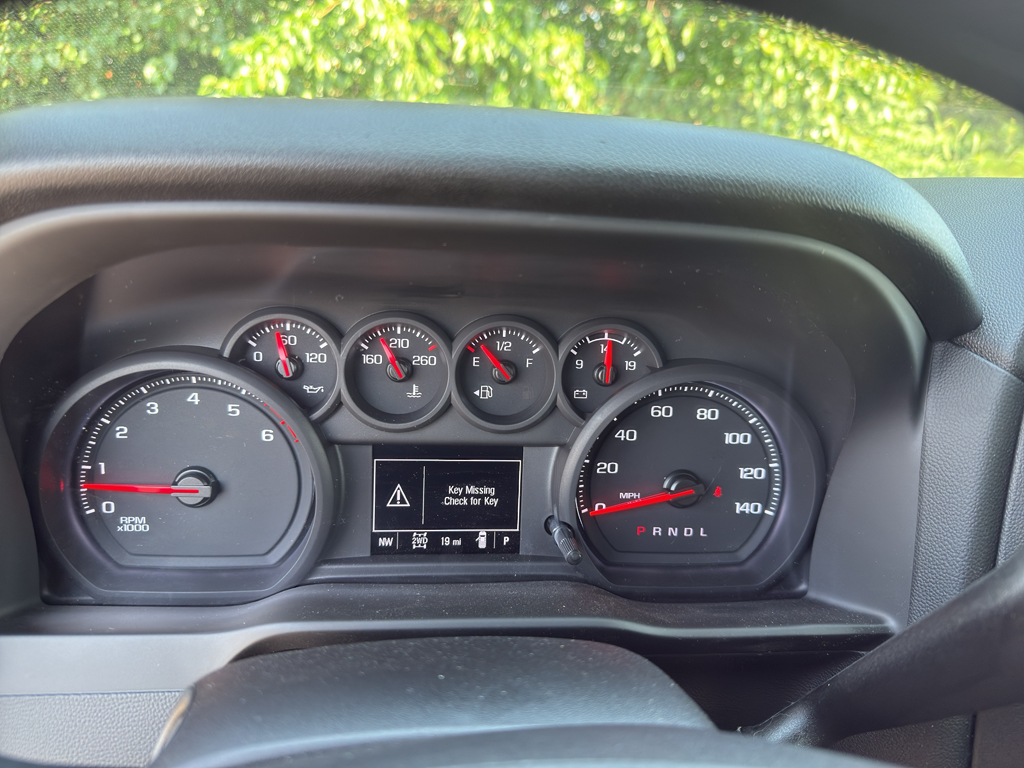 Vehicle image 13 of 21