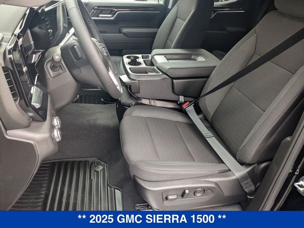 Vehicle image 16 of 42