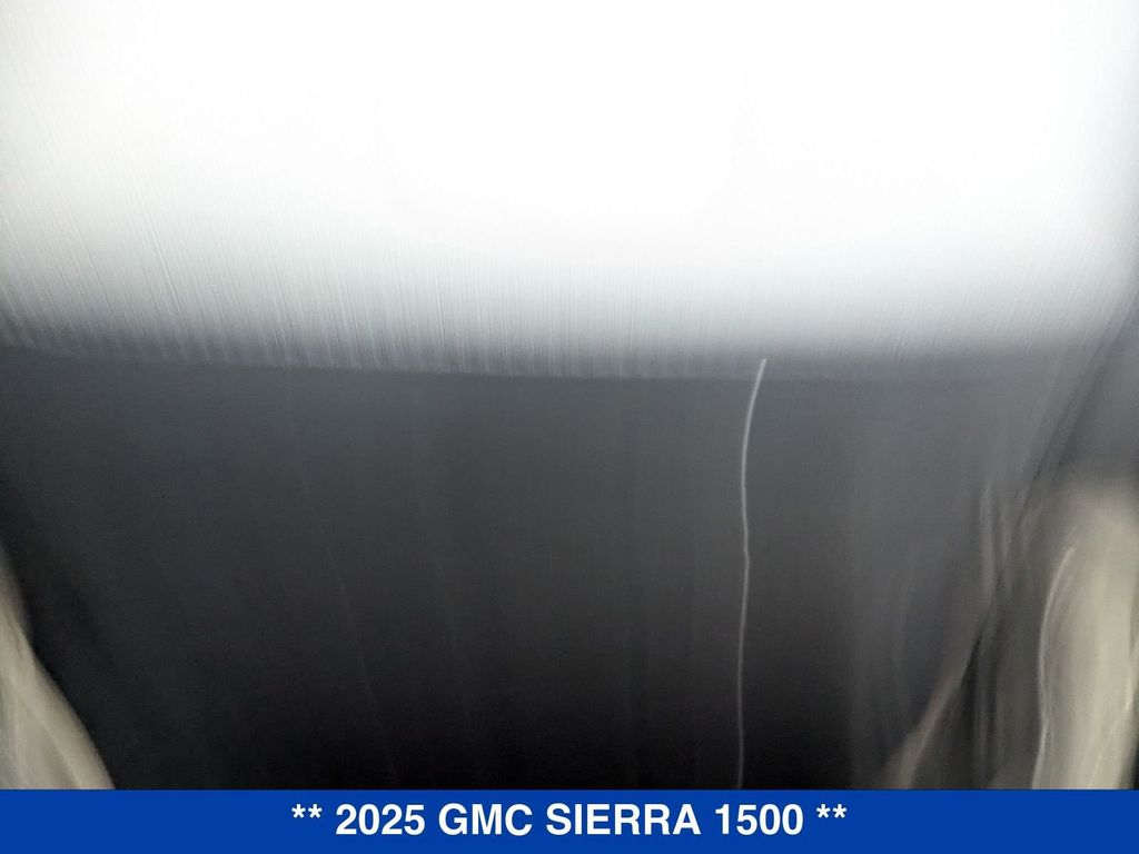 Vehicle image 27 of 42