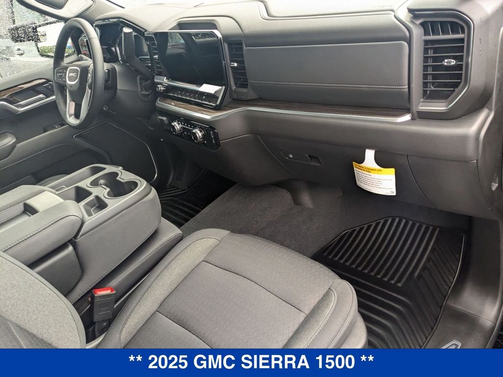 Vehicle image 19 of 42