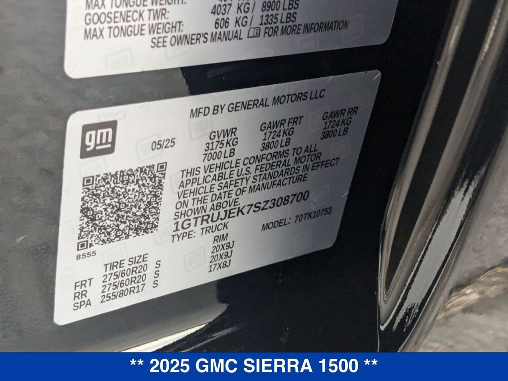 Vehicle image 34 of 42