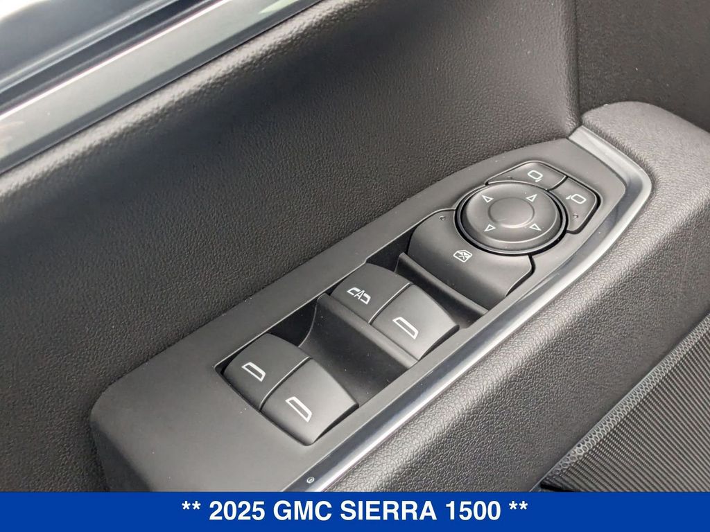 Vehicle image 40 of 42