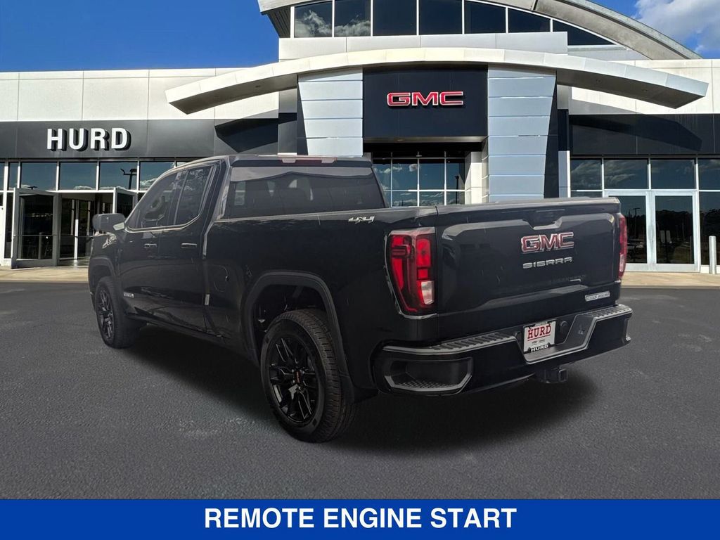 Vehicle image 7 of 42