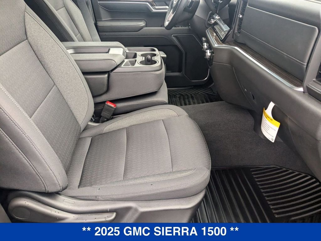 Vehicle image 15 of 42