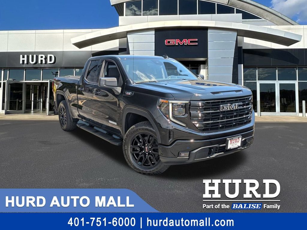 Vehicle image 3 of 39