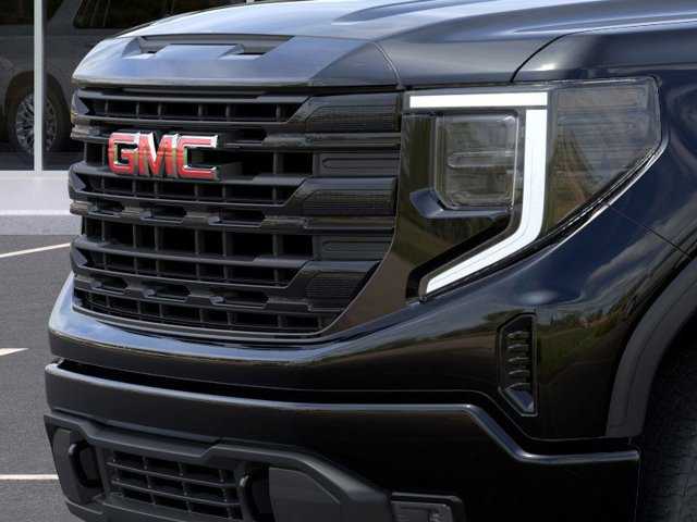 Vehicle image 13 of 24