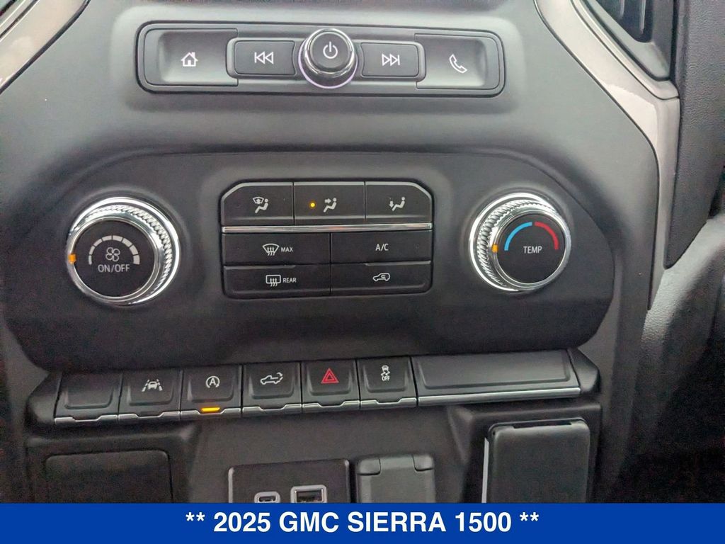Vehicle image 36 of 40
