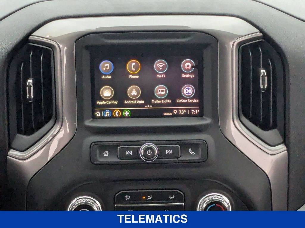 Vehicle image 23 of 40