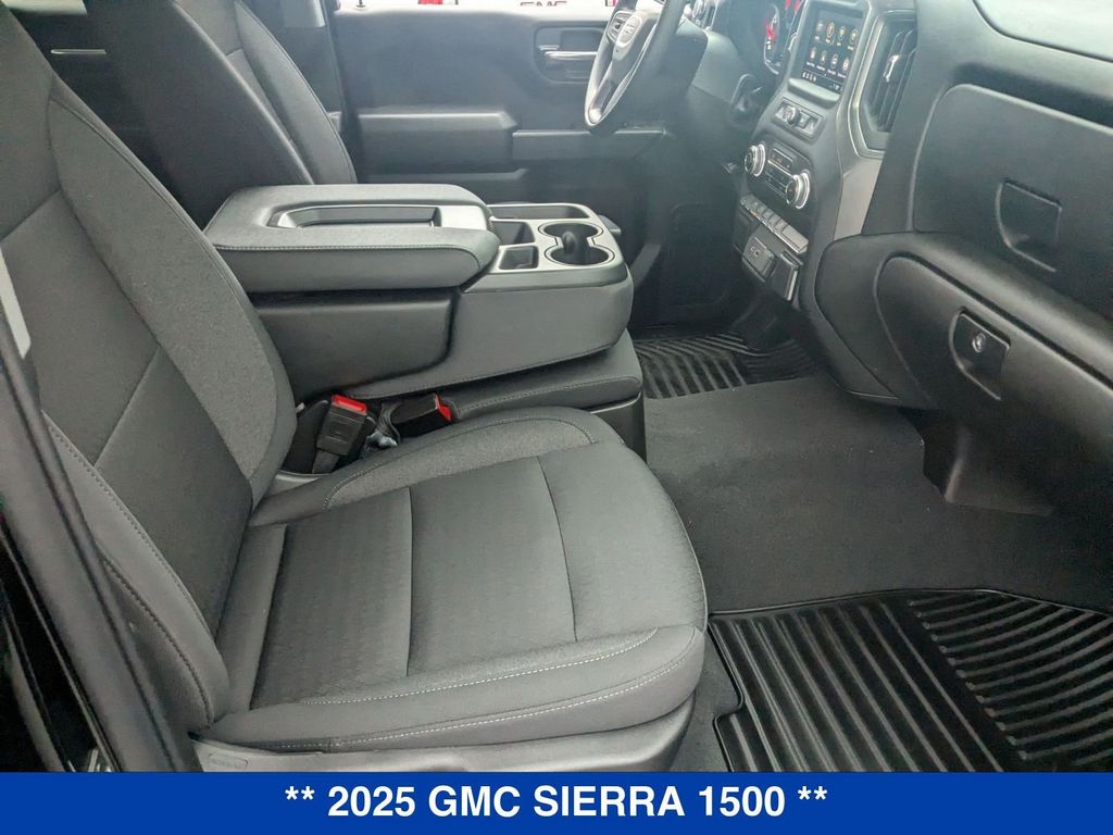 Vehicle image 15 of 40