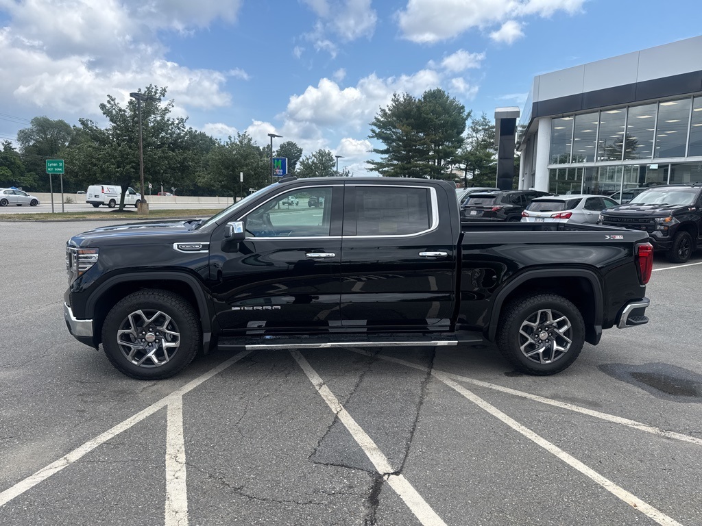 Vehicle image 7 of 26