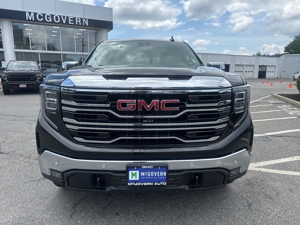Vehicle image 18 of 26