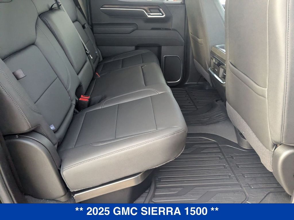 Vehicle image 16 of 44