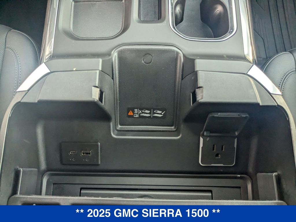 Vehicle image 11 of 44