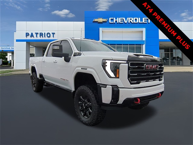 2025 GMC Sierra 2500HD AT4 Image 2 of 36