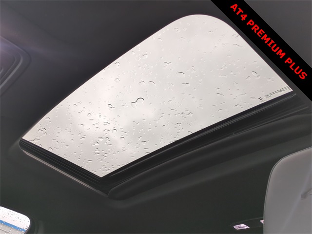 2025 GMC Sierra 2500HD AT4 Image 27 of 36