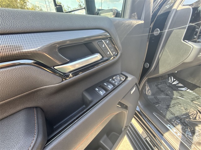 2025 GMC Sierra 2500HD AT4 Image 25 of 25