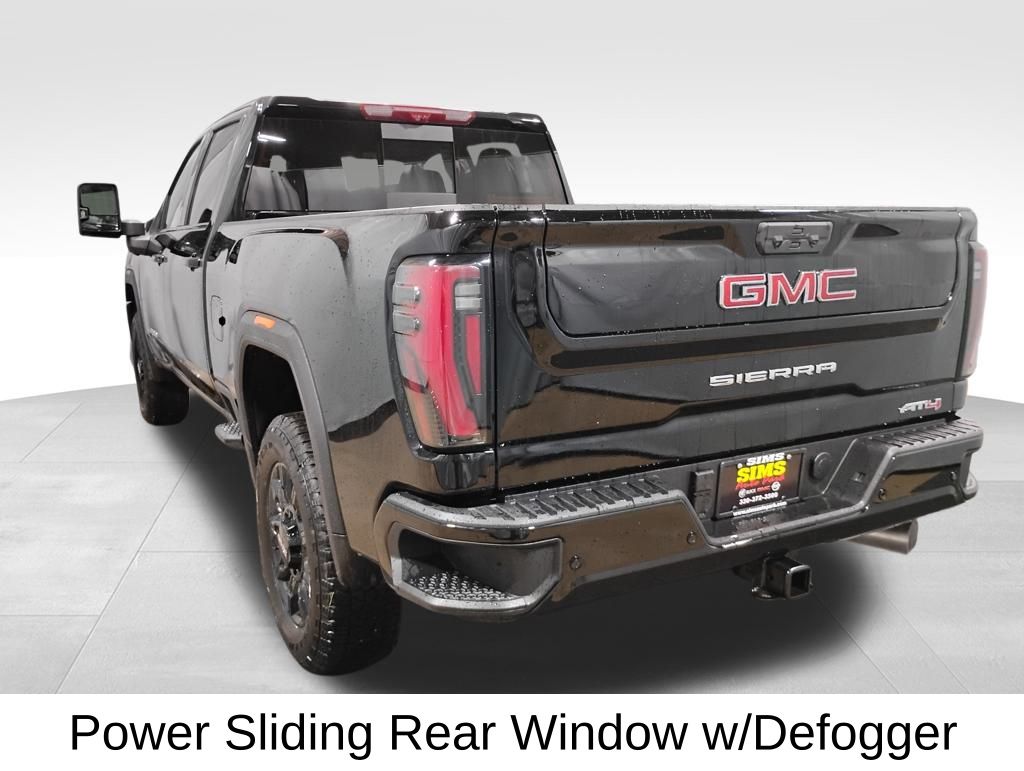 Vehicle image 8 of 43