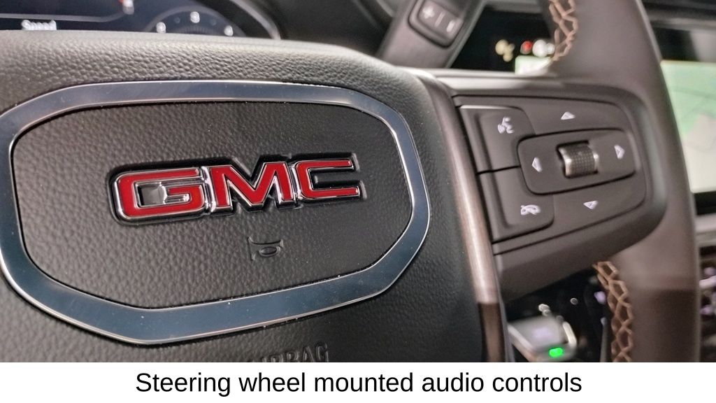 Vehicle image 11 of 43