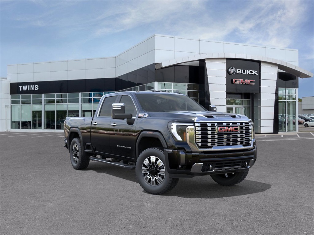Vehicle image 4 of 32