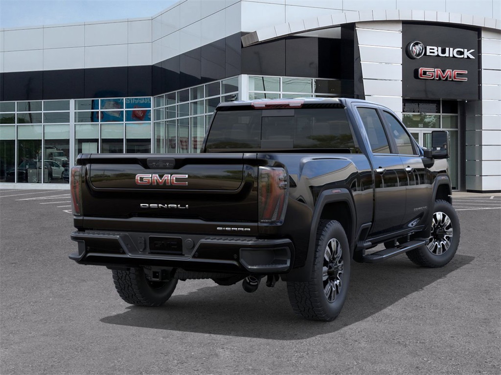 Vehicle image 7 of 32