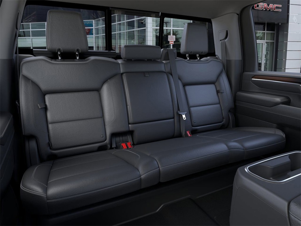 Vehicle image 17 of 32