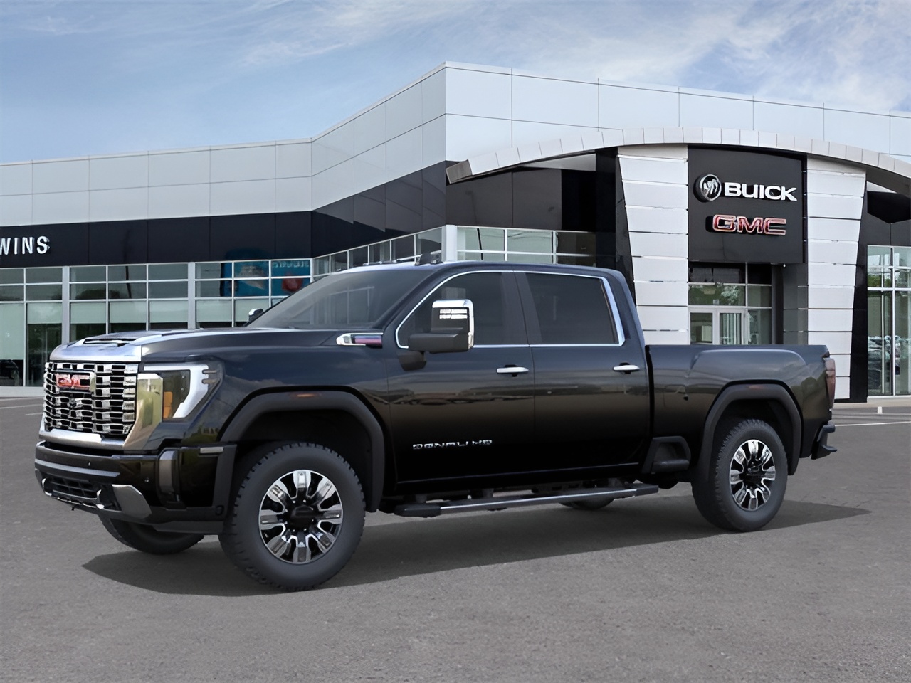 Vehicle image 26 of 32