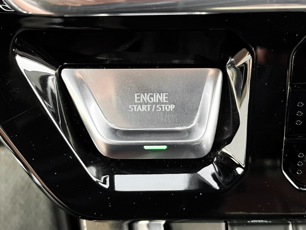 2025 GMC Sierra 2500HD Denali Ultimate Image 31 of 31