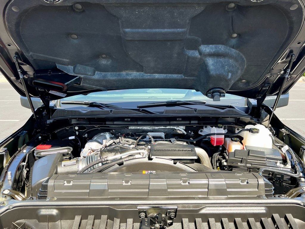 2025 GMC Sierra 2500HD Denali Ultimate Image 7 of 31