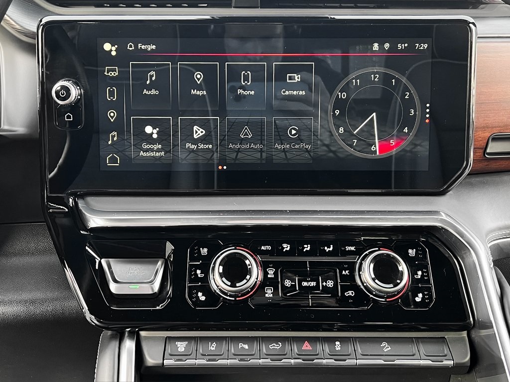 2025 GMC Sierra 2500HD Denali Ultimate Image 18 of 31