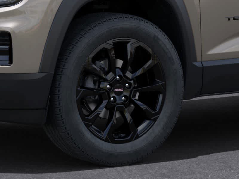 Vehicle image 9 of 24