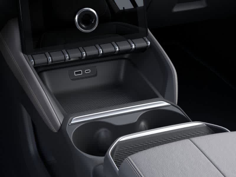Vehicle image 23 of 24