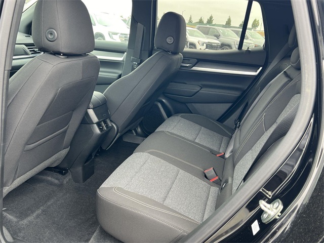 Vehicle image 22 of 26