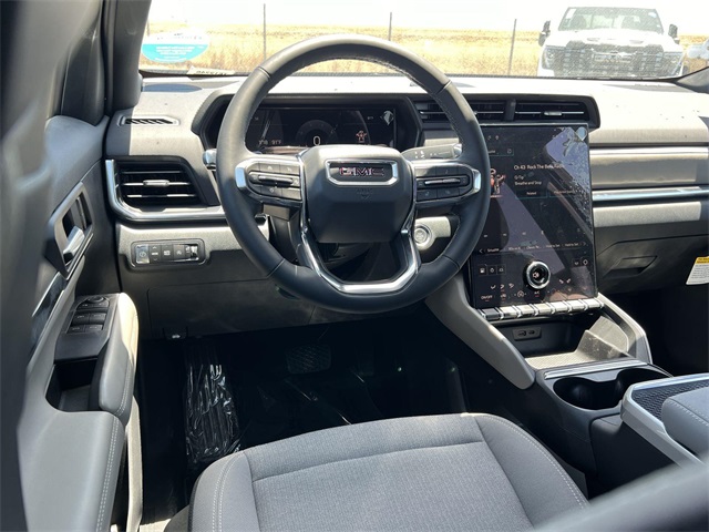 Vehicle image 15 of 26