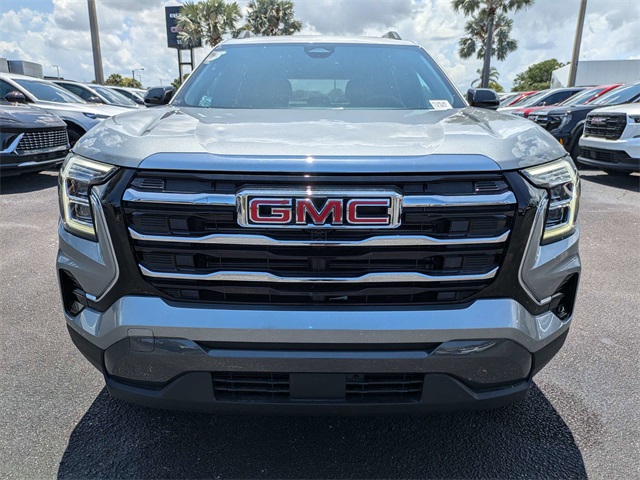 Vehicle image 2 of 34