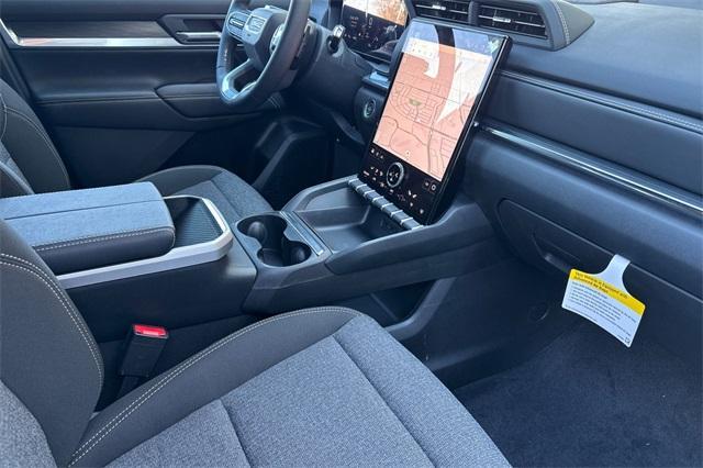 Vehicle image 13 of 23