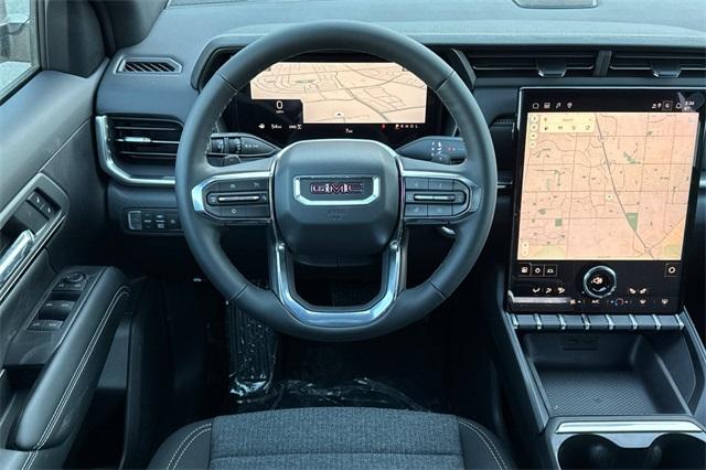 Vehicle image 11 of 23