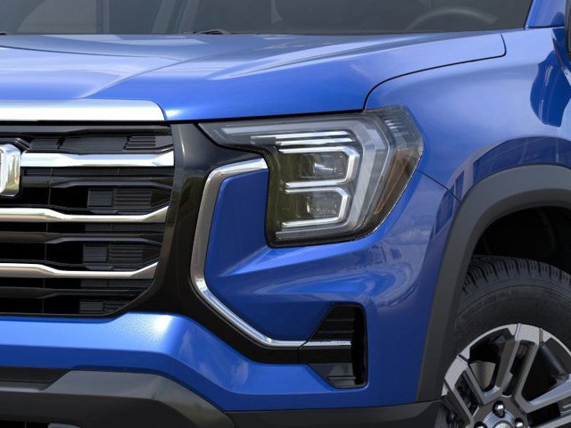 Vehicle image 10 of 24