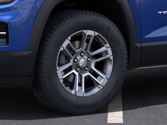 Vehicle image 9 of 24