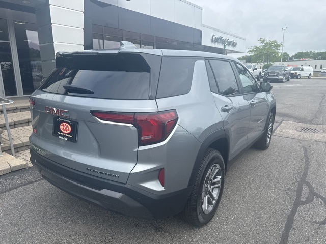 Vehicle image 5 of 28
