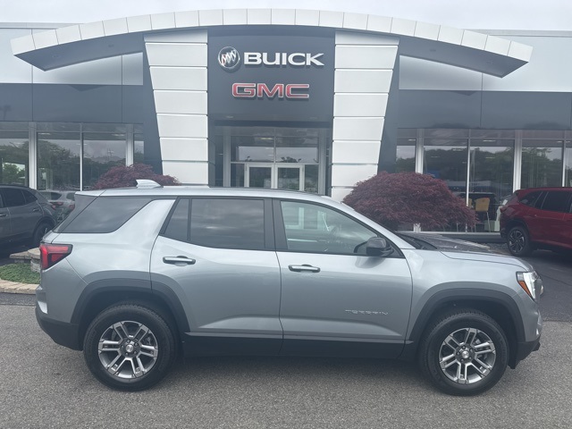 Vehicle image 4 of 28