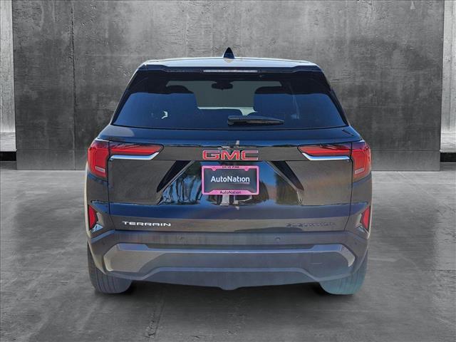 Vehicle image 5 of 18