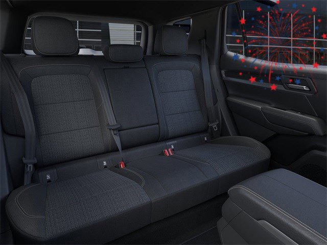 Vehicle image 17 of 24