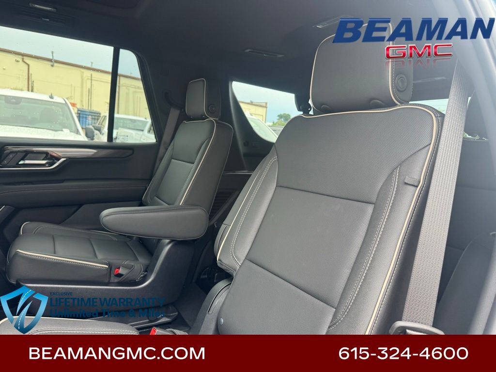 Vehicle image 15 of 43
