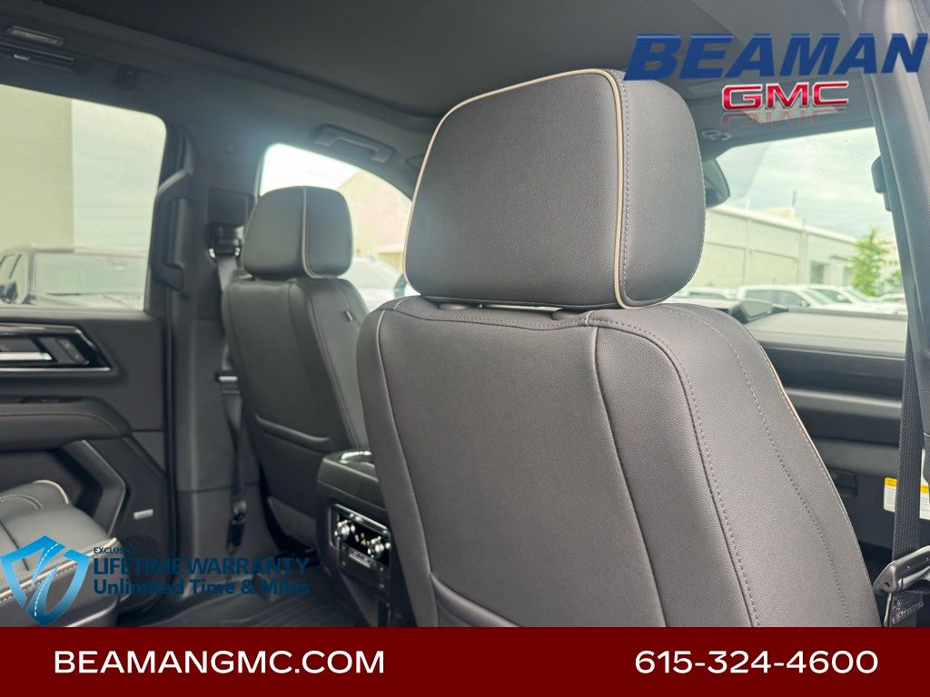 Vehicle image 12 of 43