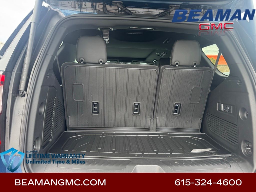 Vehicle image 10 of 43
