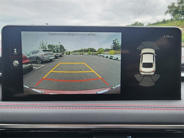2025 Genesis G70 2.5T Image 10 of 12