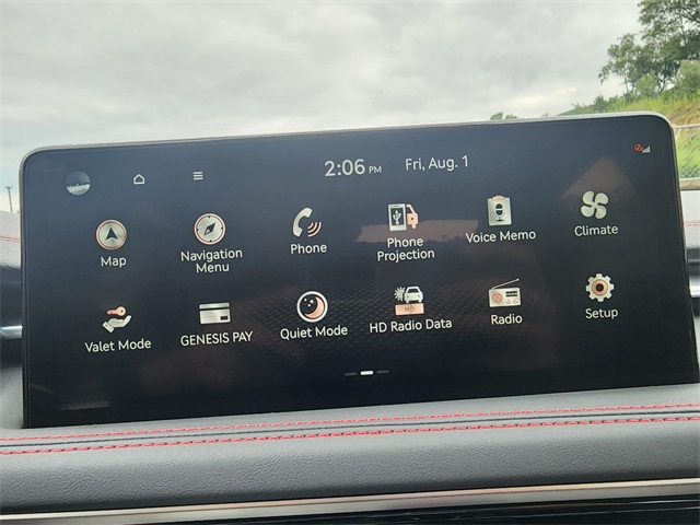 2025 Genesis G70 2.5T Image 9 of 12