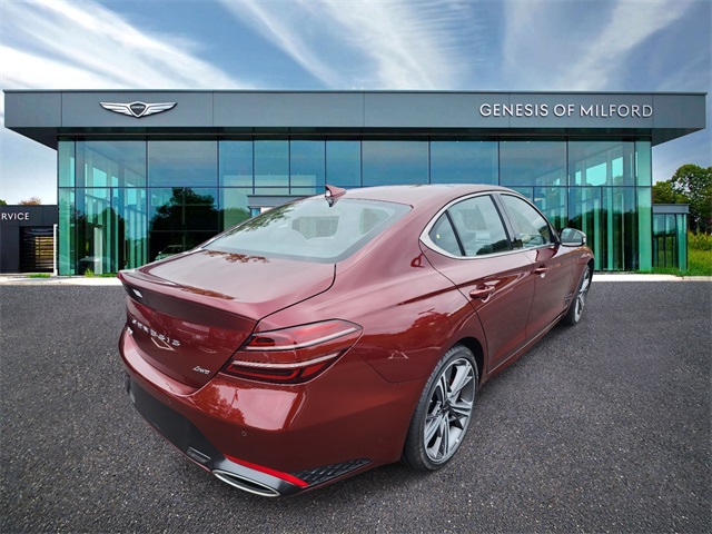 2025 Genesis G70 2.5T Image 3 of 12