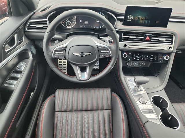 2025 Genesis G70 2.5T Image 8 of 12